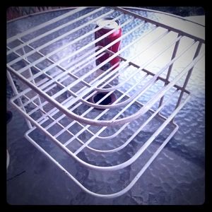 Corner metal shelf
